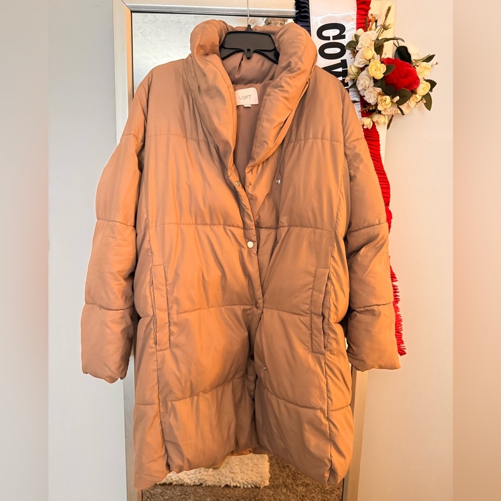 LOFT Tan Puffer Jacket Coat